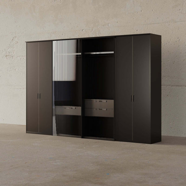 Corvus Closet (Black)