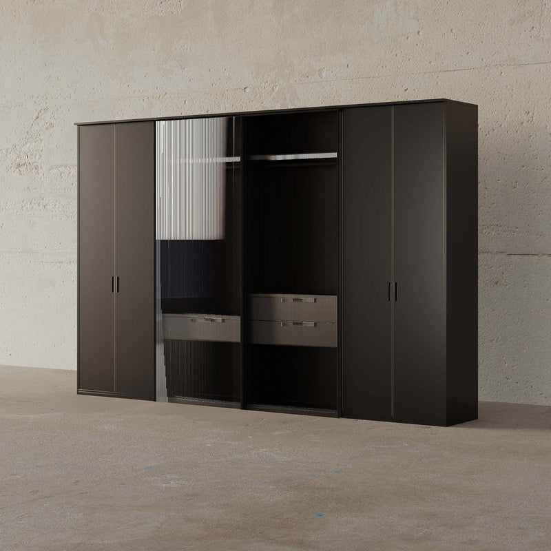 Corvus Closet (Black)