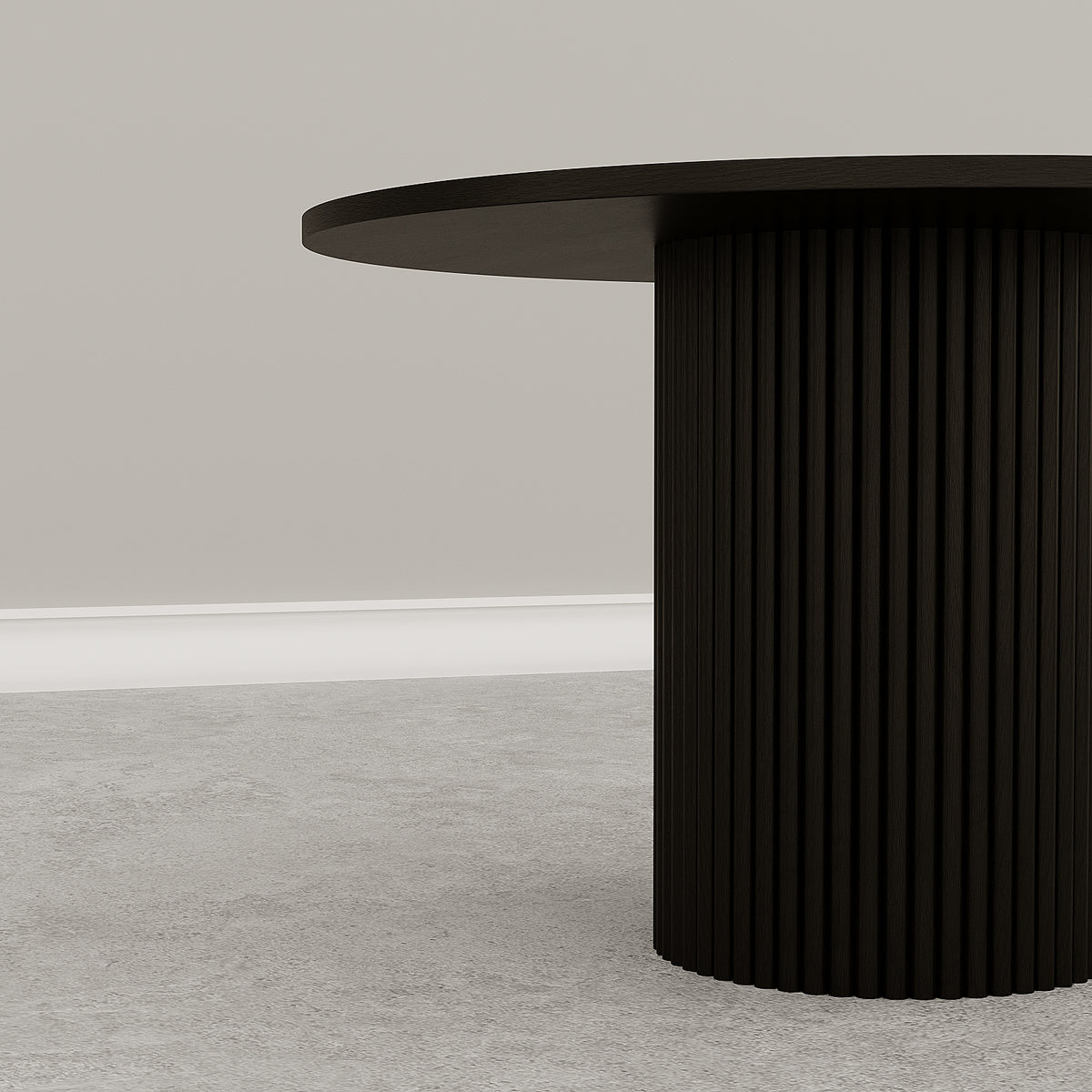 Fabian Round Dining Table / Black