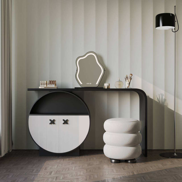 XO Make-Up Vanity – premium Makeup Vanity by Walls Nation UAE & Saudi Arabia