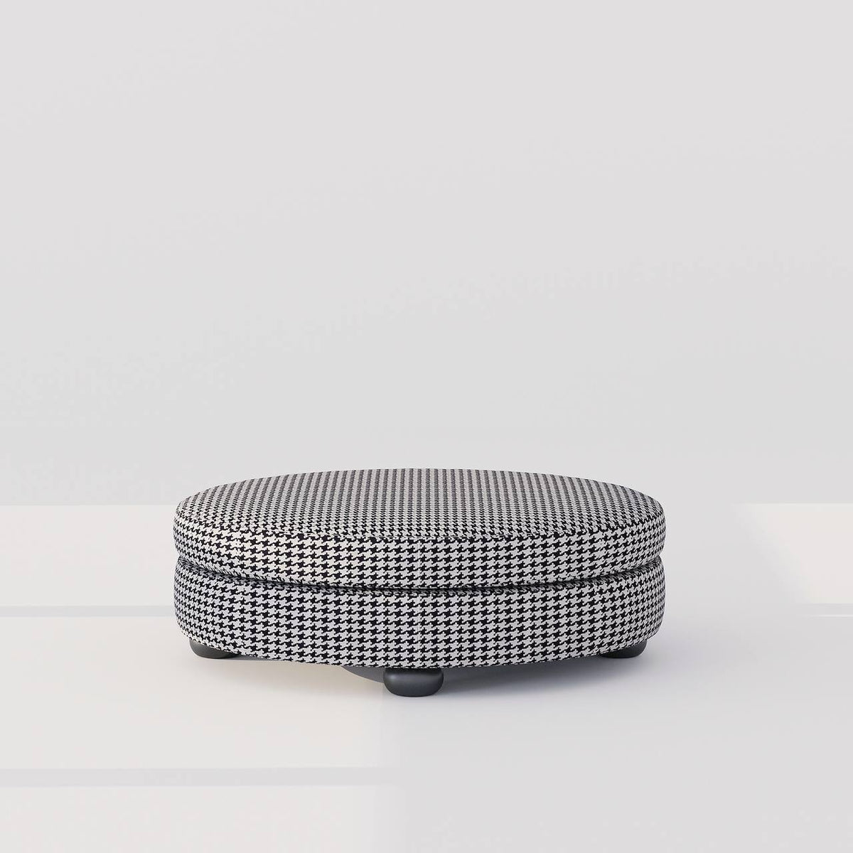 Vannoy Ottoman / White & Black Cotton-Blend
