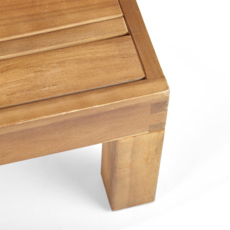 Natural Teak / Red Seating